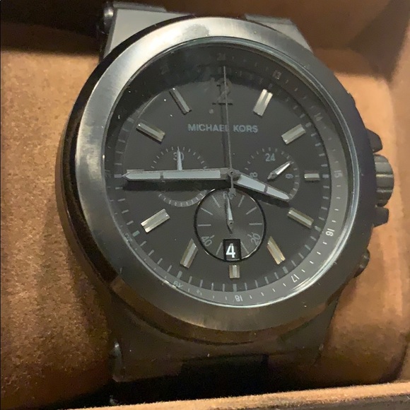 Michael kors watch - Picture 1 of 4